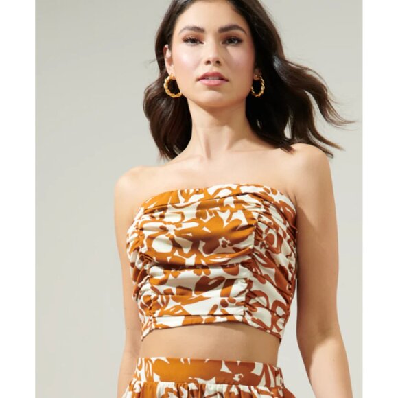 Sugarlips Marida Caramel Floral On the Low Pleated Tube Top NWT in Small - Picture 1 of 11